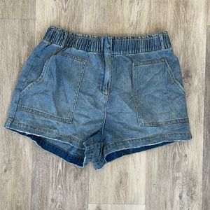 Women’s size large elastic denim shorts